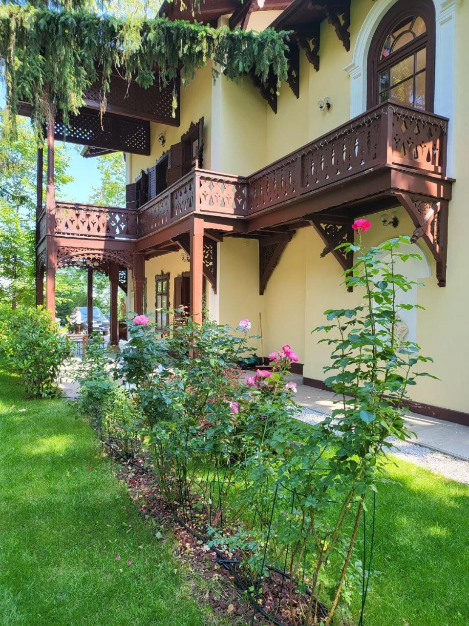 Villa Musik - Historical Apartments In Баден Экстерьер фото